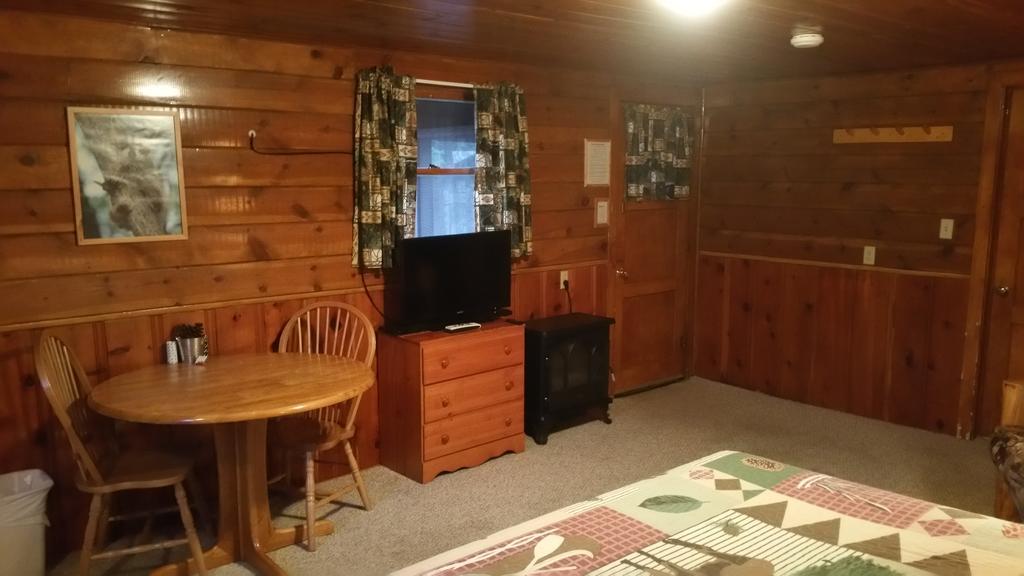 Hidden Rest Cabins Villa Пайнтоп-Лейксайд Екстериор снимка